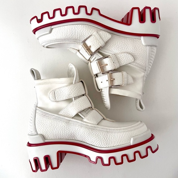 CHRISTIAN LOUBOUTIN | Dune Buckle Red Sole Ankle Platform Booties White Leather - Picture 13 of 16